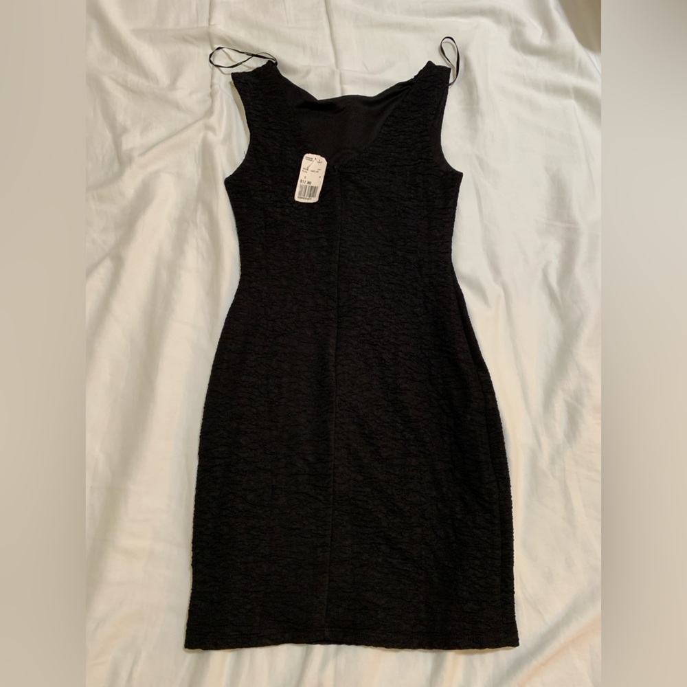 Forever 21 black dress - size small - NWT